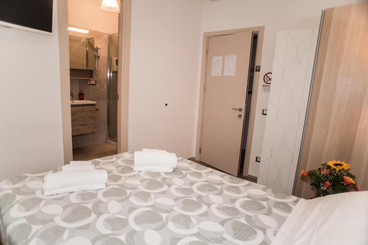 Mole Adriana Guest House Rom Exterior foto
