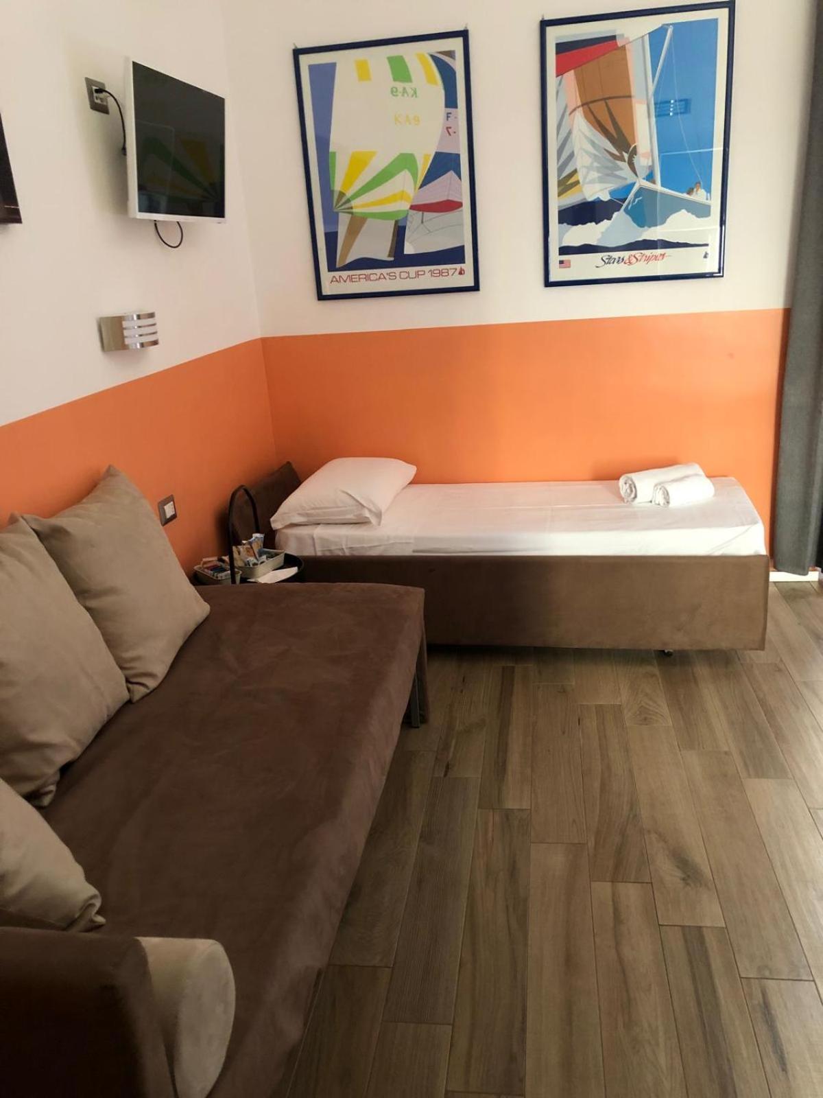 Mole Adriana Guest House Rom Exterior foto